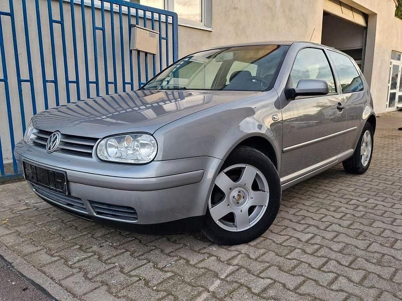 Gebraucht VW Golf Comfortline 105 PS (77 kW) 2003 Silber Limousine