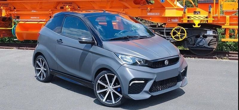 Grau Gebraucht 2023 Aixam Coupe GTI Coupé | 14.999 € (Guter Preis) - Bild 1/4