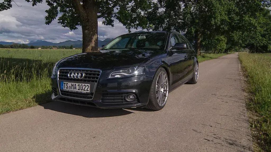 Gebraucht Audi A4 Ambiente 170 PS (125 kW) 2011 Schwarz Kombi