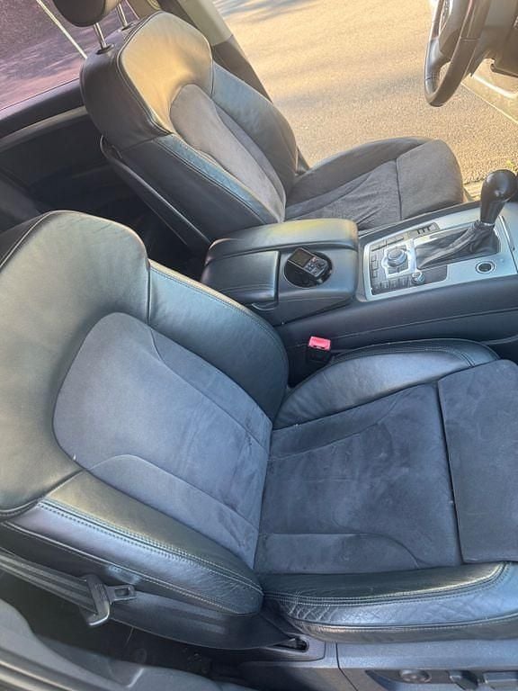 Second-hand Audi Q7 245 CP (180 kW) 2009 Negru SUV