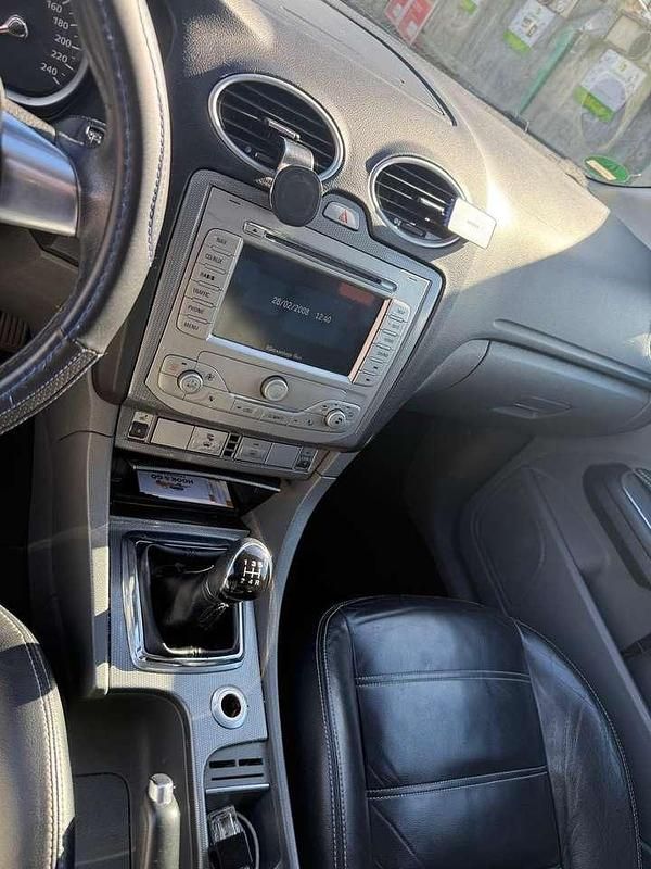 Gebraucht Ford Focus Ambiente 101 PS (74 kW) 2008 Limousine