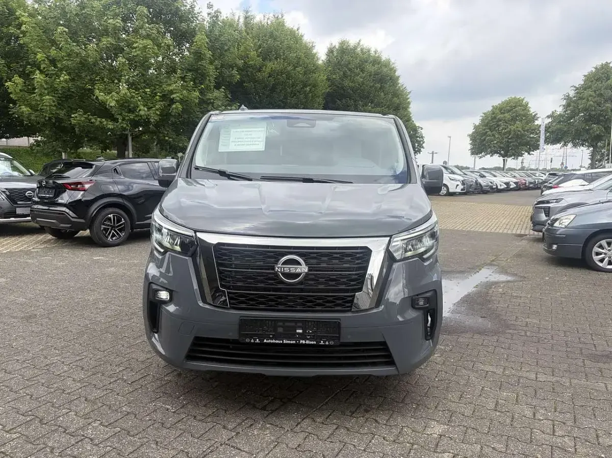 Neu Nissan Primastar Tekna 170 PS (125 kW) 2026 Urban grey Van / Kleinbus