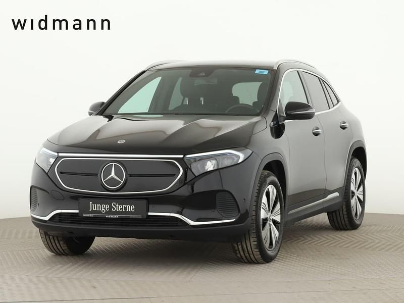 Gebraucht Mercedes EQA300 Advanced Plus 167 kW (228 PS) 2021 Unilack nachtschwarz SUV