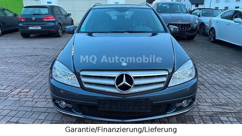 Gebraucht Mercedes C200 136 PS (100 kW) 2008 Grau Kombi