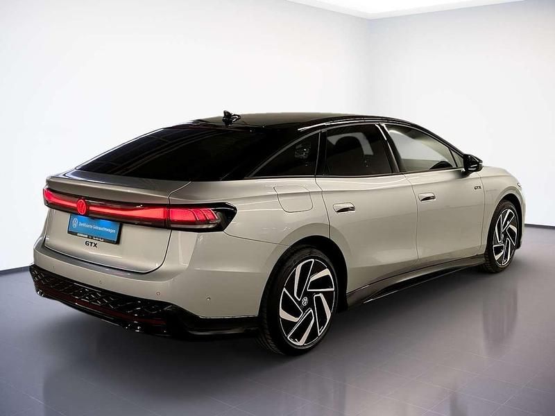 Gebraucht VW ID.7 GTX 250 kW (340 PS) 2025 Scale silver Kleinwagen