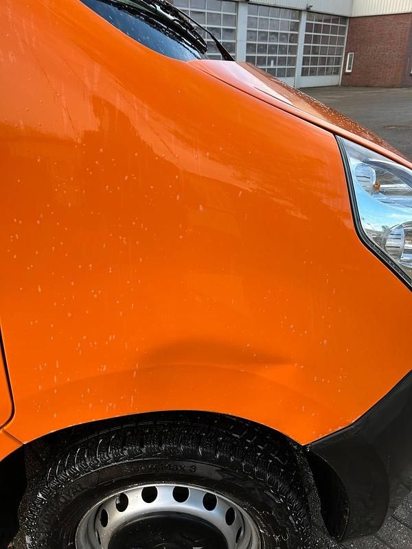 Gebraucht Opel Movano 125 PS (91 kW) 2016 Orange Van / Kleinbus