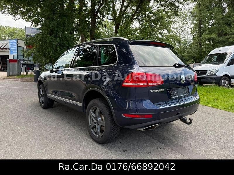 Gebraucht VW Touareg 239 PS (175 kW) 2010 Blau SUV