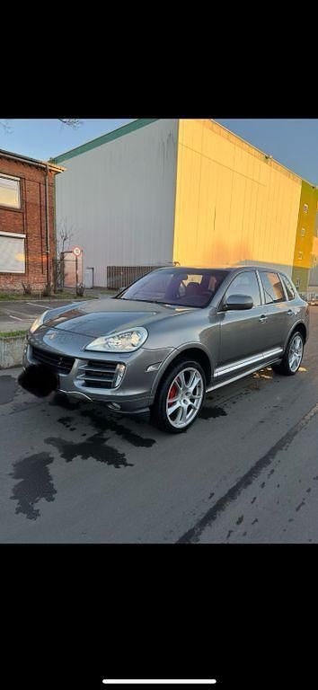 Grau Gebraucht 2007 Porsche Cayenne SUV | 12.500 € (Etwas zu teuer) - Bild 1/4