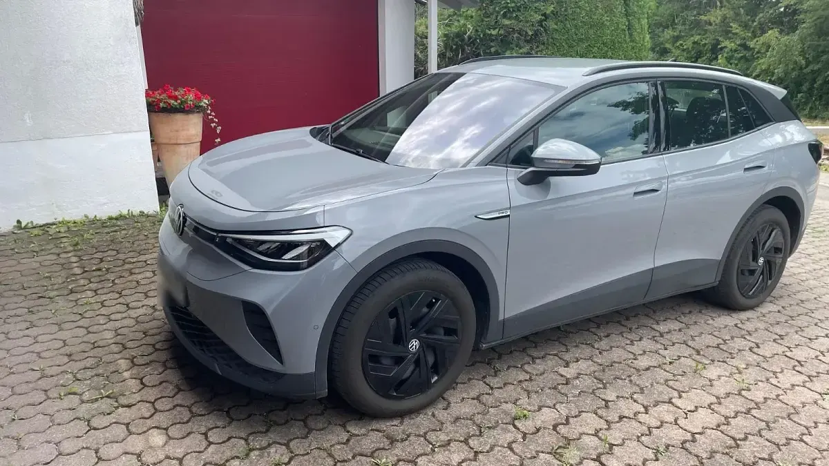Gebraucht VW ID.4 Pro Performance 150 kW (204 PS) 2023 Grau SUV