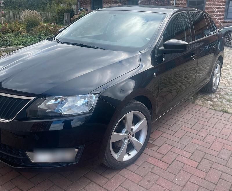 Gebraucht Skoda Rapid Active 86 PS (63 kW) 2014 Schwarz Limousine