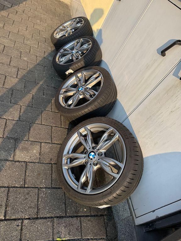 Gebraucht BMW M135 Performance 320 PS (235 kW) 2014 Blau Kleinwagen