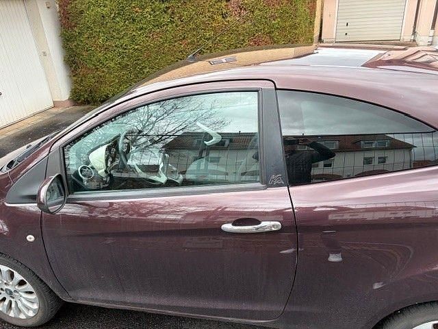 Gebraucht Ford Ka Titanium 69 PS (50 kW) 2010 Braun Kleinwagen