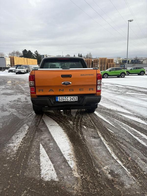 Gebraucht Ford Ranger Wildtrack 200 PS (147 kW) 2018 Orange Abholung