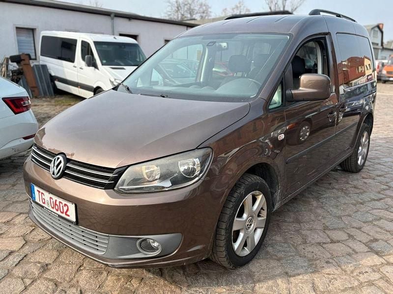Gebraucht VW Caddy Comfortline 102 PS (75 kW) 2010 Braun Van / Kleinbus