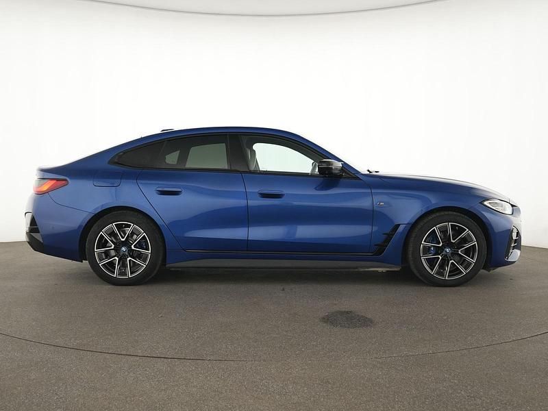 Gebraucht BMW i4 Shadowline 400 kW (544 PS) 2022 Portimao blau Limousine