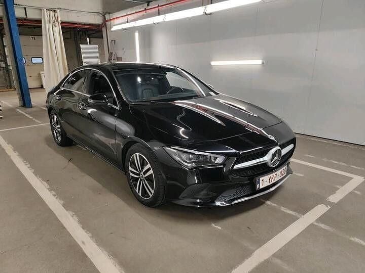 Schwarz Gebraucht 2020 Mercedes CLA180 Limousine | 21.420 € (Superpreis) - Bild 1/4