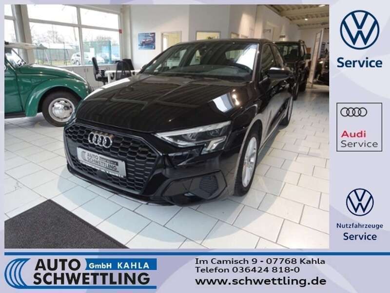Brillantschwarz Gebraucht 2022 Audi A3 Sportback Basis Limousine | 16.490 € (Guter Preis) - Bild 1/4