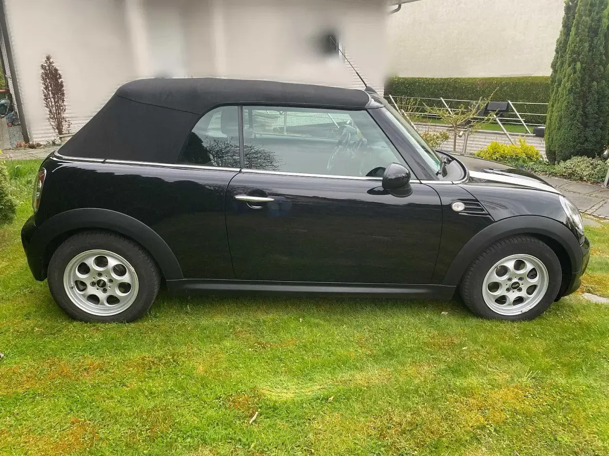 Used Mini Cooper Cabriolet 122 HP (89 kW) 2014 Black Cabriolet