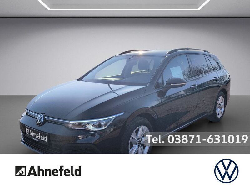 Schwarz Gebraucht 2022 VW Golf VIII Life Kombi | 21.950 € (Etwas zu teuer) - Bild 1/4