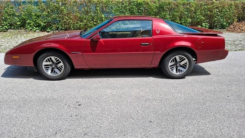 Rot Gebraucht 1991 Pontiac Firebird Coupé | 16.000 € - Bild 1/4
