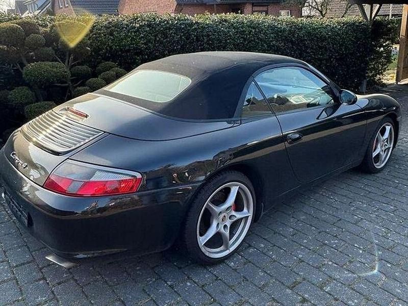 Gebraucht Porsche 911 Carrera 4 320 PS (235 kW) 2004 Andere Cabrio
