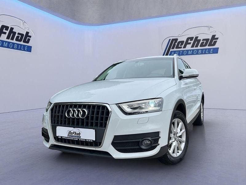 Weiß Gebraucht 2013 Audi Q3 Comfort SUV | 15.950 € (Etwas zu teuer) - Bild 1/4