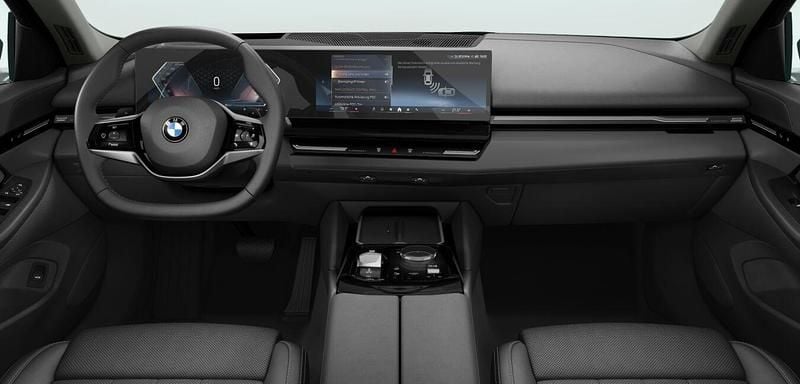 Gebraucht BMW 540 Comfort Edition 303 PS (222 kW) 2025 Schwarz Limousine