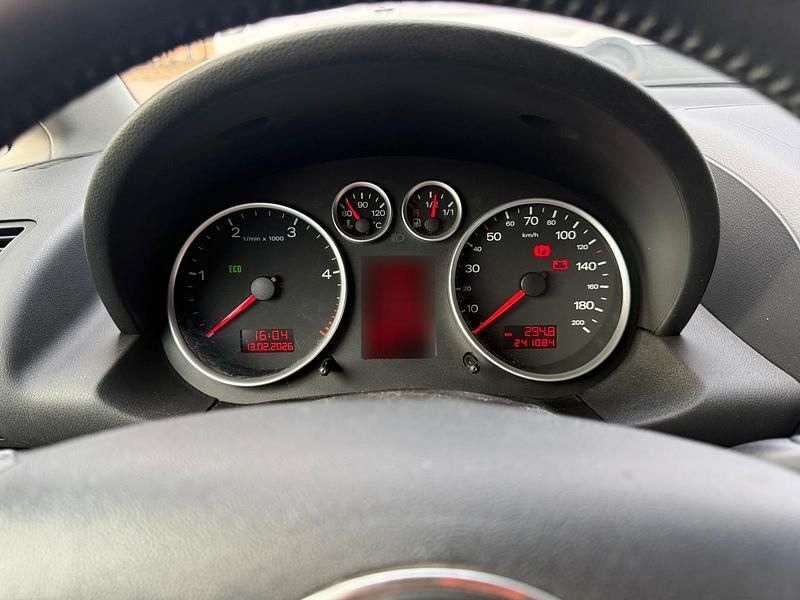 Gebraucht Audi A2 61 PS (44 kW) 2001 Silber Kleinwagen