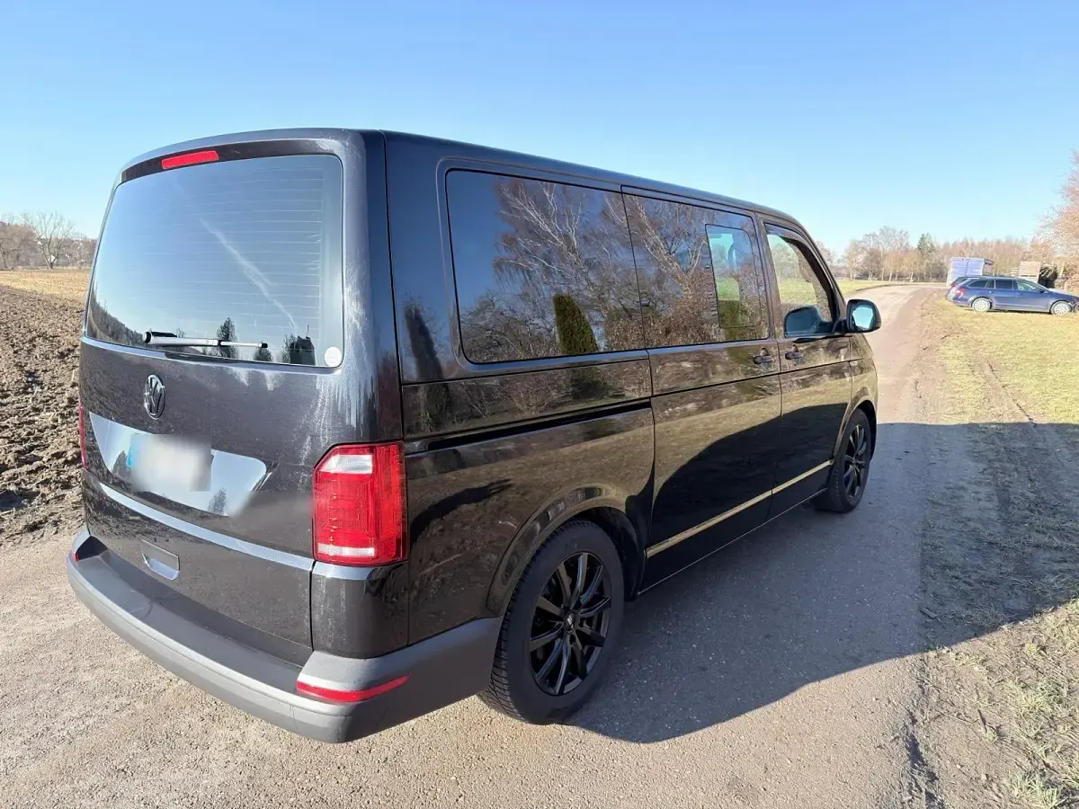 Gebraucht VW Multivan California 150 PS (110 kW) 2019 Schwarz Van / Kleinbus