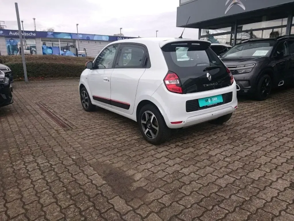 Gebraucht Renault Twingo Luxe 90 PS (66 kW) 2015 Crystal weiss Kleinwagen