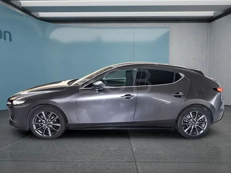 Gebraucht Mazda 3 140 PS (102 kW) 2025 Grau Limousine