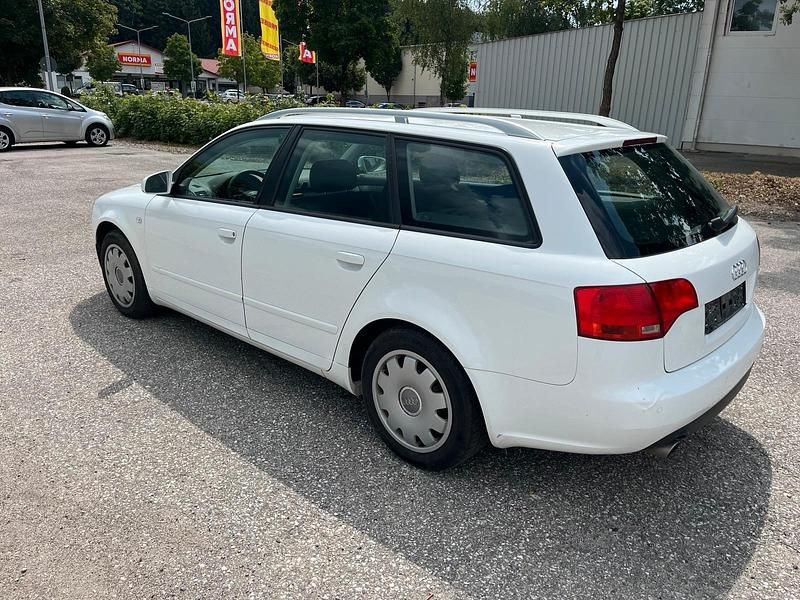 Weiß Gebraucht 2007 Audi A4 Business Kombi | 1.990 € (Superpreis) - Bild 1/4
