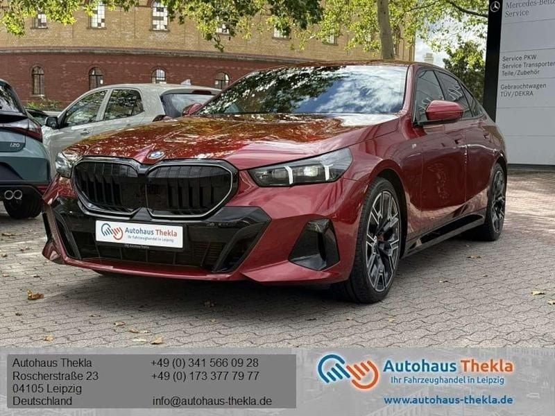Rot Gebraucht 2025 BMW 540 M Sport Limousine | 67.900 € (Guter Preis) - Bild 1/4