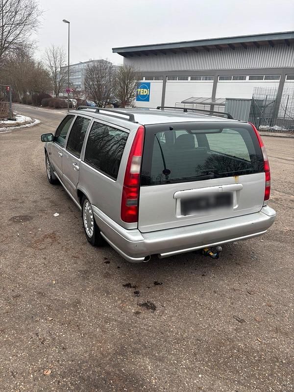 Gebraucht Volvo V70 170 PS (125 kW) 2000 Silber Kombi
