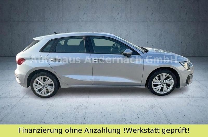 Gebraucht Audi A3 Ambiente 150 PS (110 kW) 2020 Silber Limousine