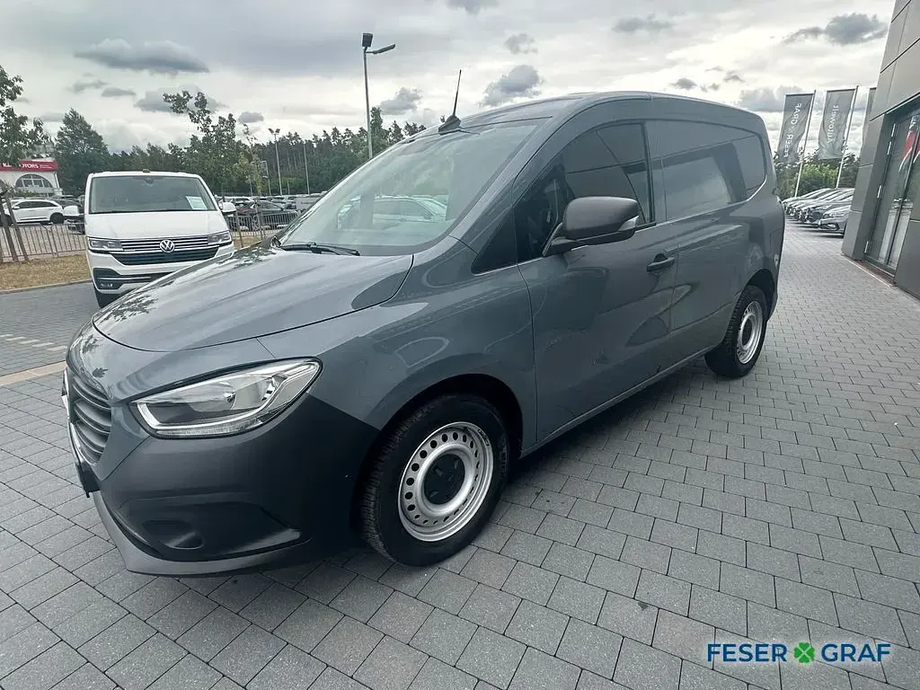 Gebraucht Mercedes Citan 108 75 PS (55 kW) 2023 Grau Van / Kleinbus