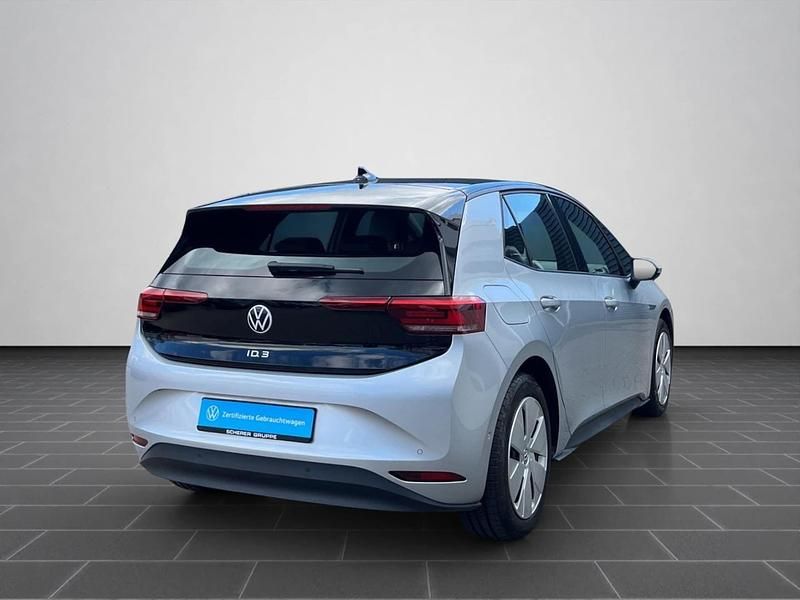 Gebraucht VW ID.3 Pro Performance 150 kW (204 PS) 2023 Scale silver metallic schwarz (metallic) Kleinwagen
