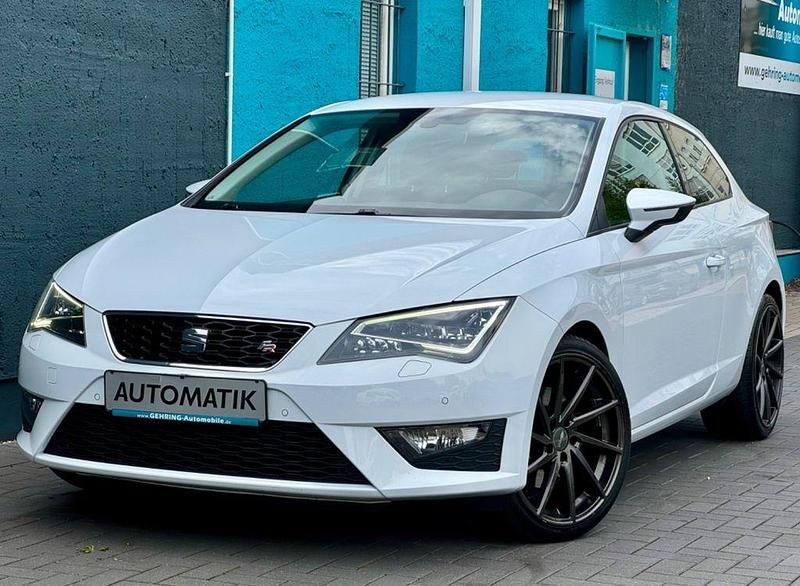 Weiß Gebraucht 2016 Seat Leon SC FR Kleinwagen | 12.990 € (Fairer Preis) - Bild 1/4