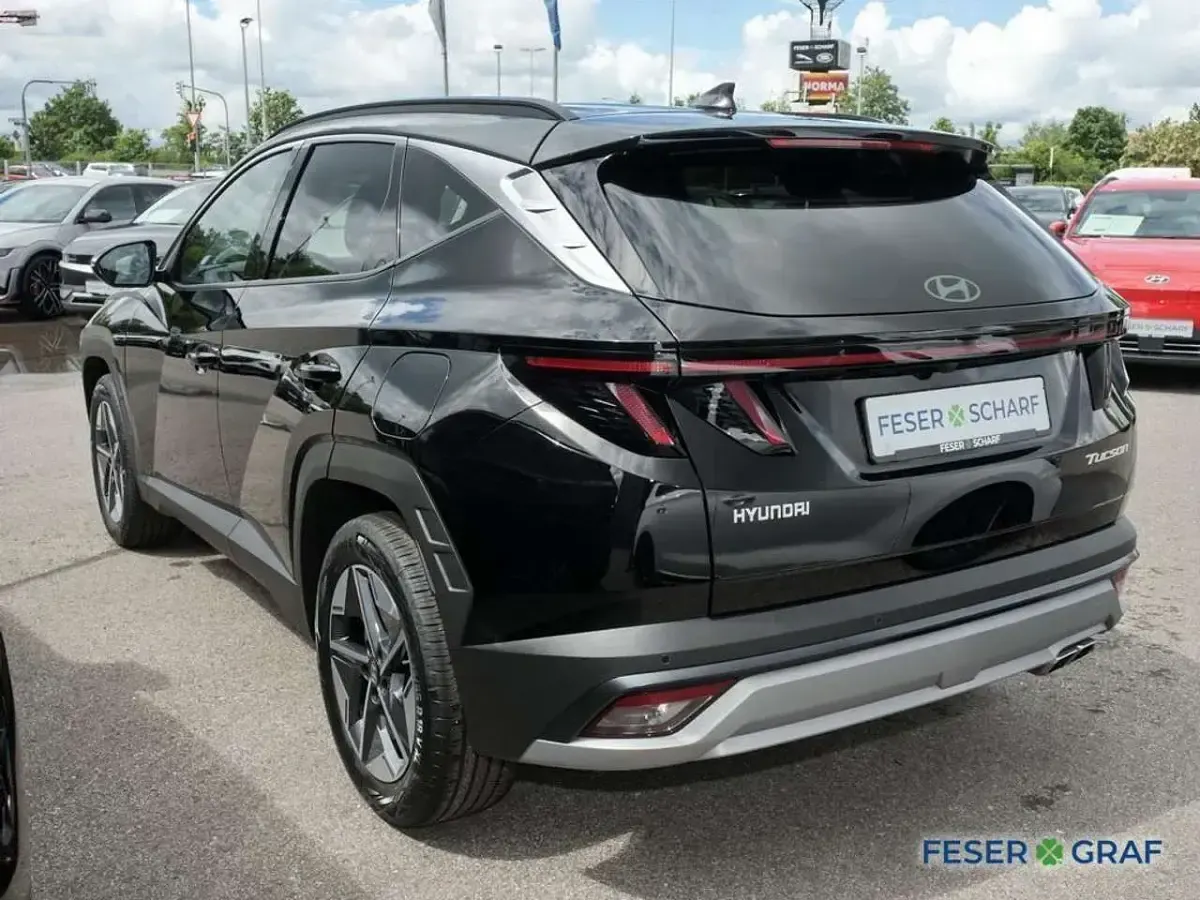 Neu Hyundai Tucson Trend 150 PS (110 kW) 2026 Abyss black SUV