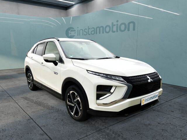 Usado Mitsubishi Eclipse Cross Basis 188 HP (138 kW) 2022 Branco SUV
