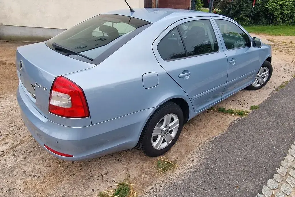 Gebraucht Skoda Octavia Impuls Edition 122 PS (89 kW) 2010 Blau Limousine