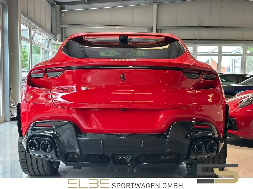 Neu Ferrari Purosangue 725 PS (533 kW) 2026 Rot SUV