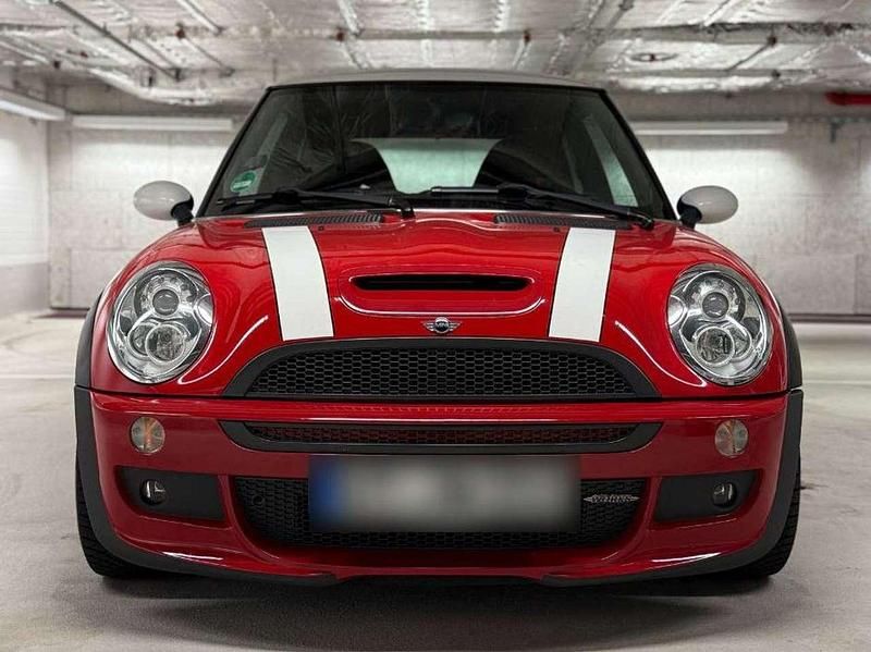 Rot Gebraucht 2004 Mini John Cooper Works Kleinwagen | 15.000 € - Bild 1/4