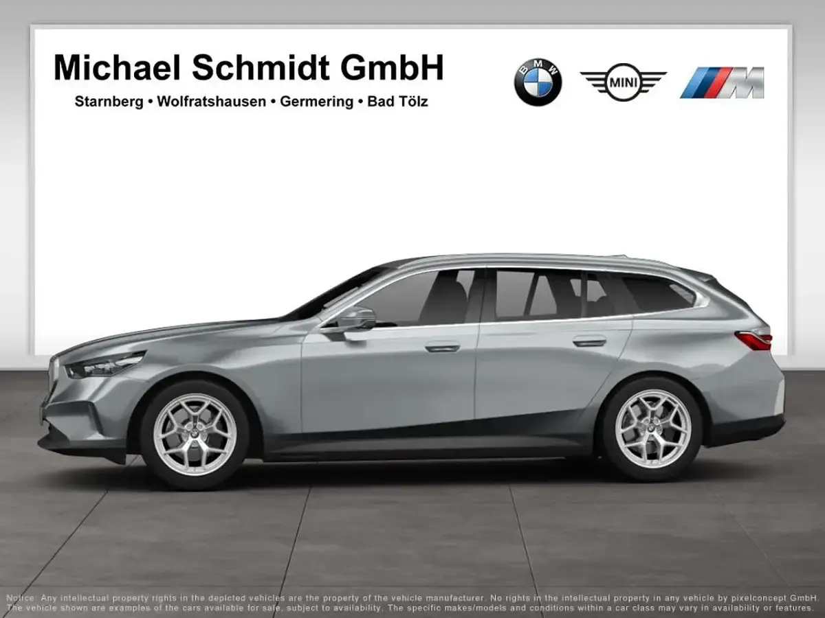 Gebraucht BMW i5 M Sport 250 kW (340 PS) 2025 M brooklyn grau Kombi