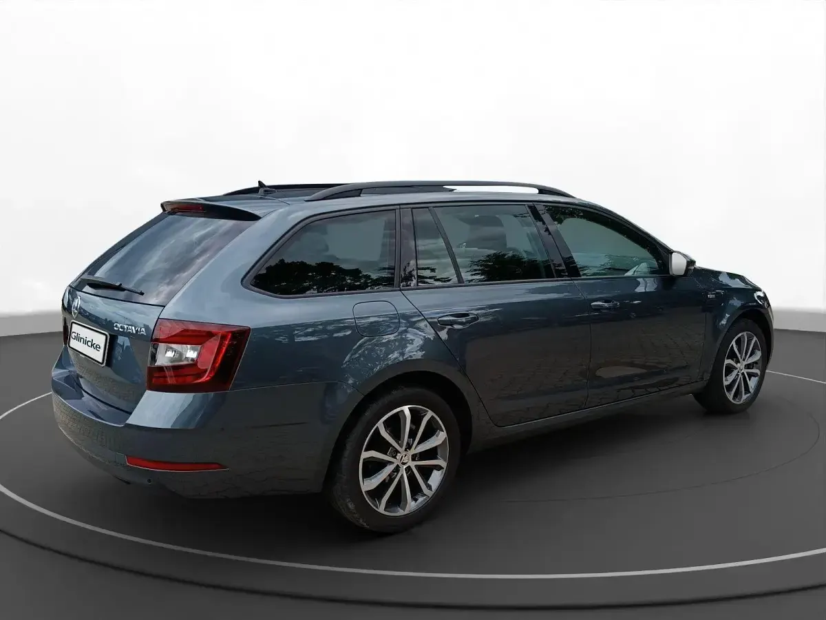 Gebraucht Skoda Octavia Soleil 150 PS (110 kW) 2020 Grau Kombi