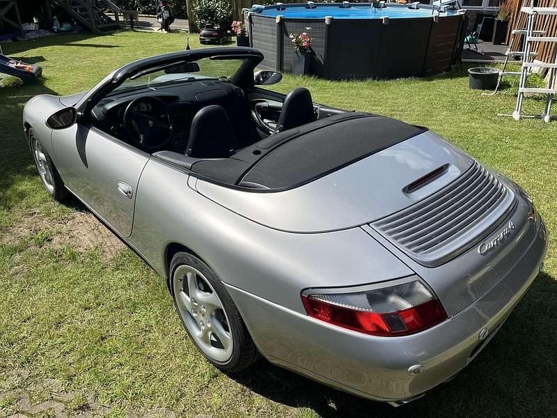 Gebraucht Porsche 911 Carrera 4 Cabriolet 300 PS (220 kW) 1998 Cabrio