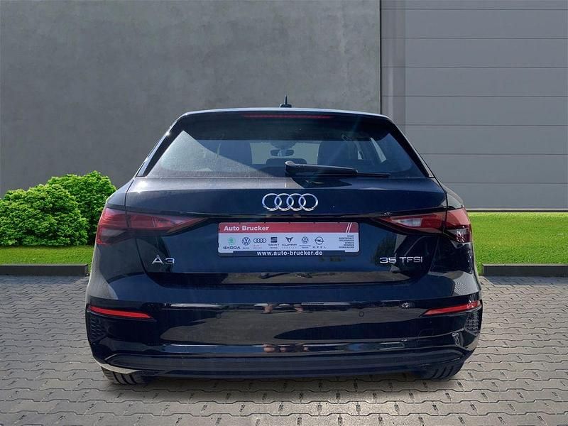 Gebraucht Audi A3 150 PS (110 kW) 2023 Brilliantschwarz Limousine