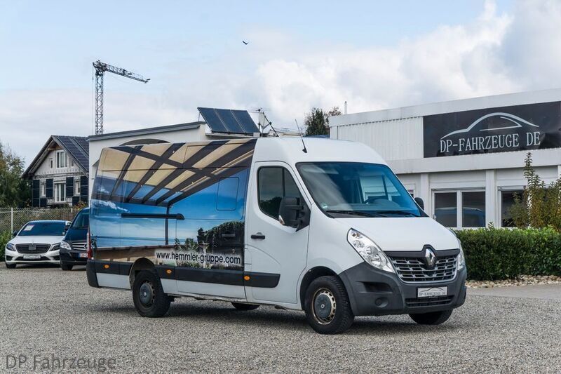 Gletscherweiss Gebraucht 2017 Renault Master Van | 9.990 € - Bild 1/4