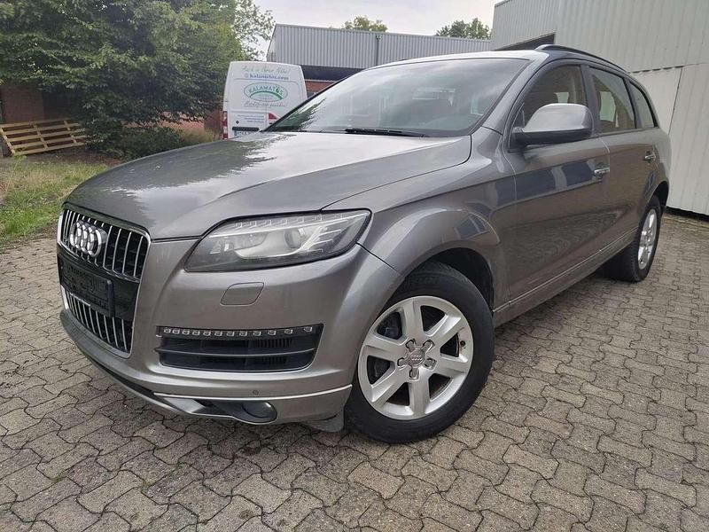 Graphitgrau metallic Gebraucht 2011 Audi Q7 Sport SUV | 13.950 € (Superpreis) - Bild 1/4