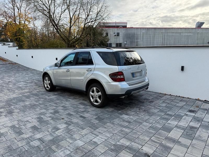Gebraucht Mercedes ML280 2007 Silber SUV
